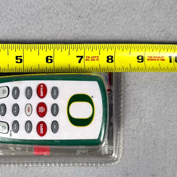 Game Changer Universal Remote Control ESPN University of Oregon Ducks NEW - Picture 7 of 9